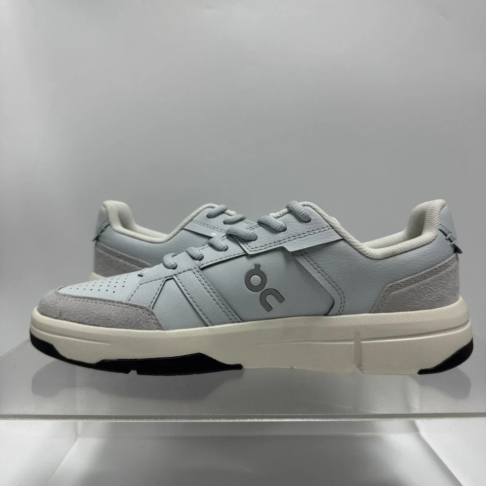Brand New On The Roger Clubhouse Blue Artic / Ivory 3MF10543042 Men's Size 7.5